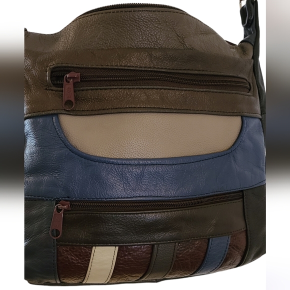 Leather Crossbody Handbag - Picture 5 of 12